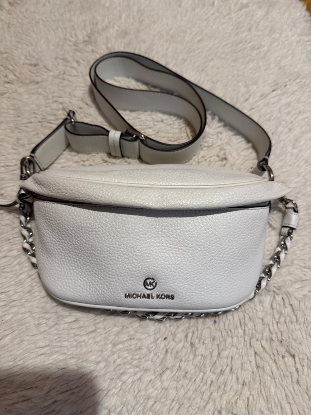 Michael Kors White Pebbled Leather Crossbody Belt Bag with Chain Strap
